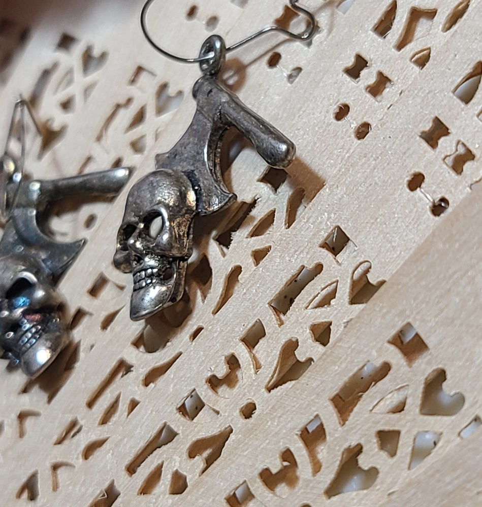 Vintage Silver Skull and Axe Earrings - Picture 4 of 7